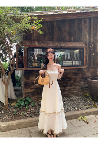 white A-line dress 03