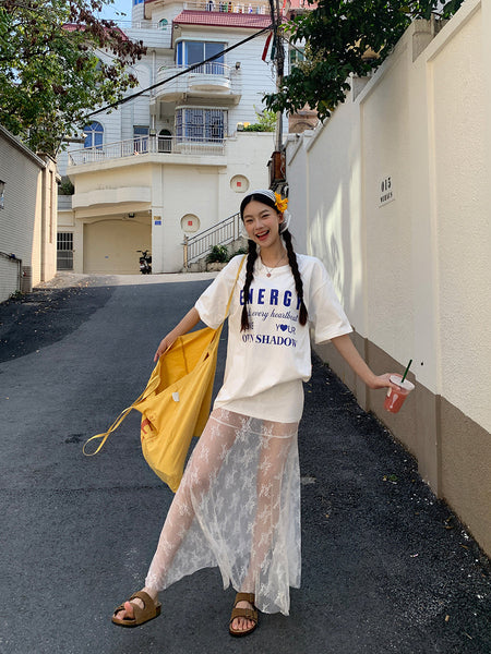 white lace skirt
