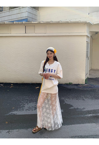 white lace skirt