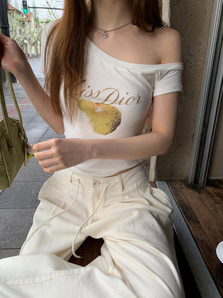 white age-reducing top