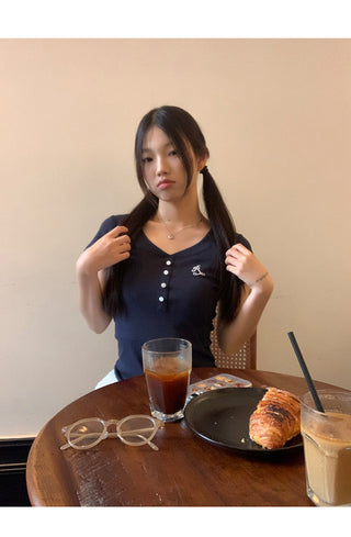 American slim fit top