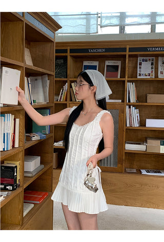 white niche skirt