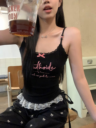 black sleeveless tops