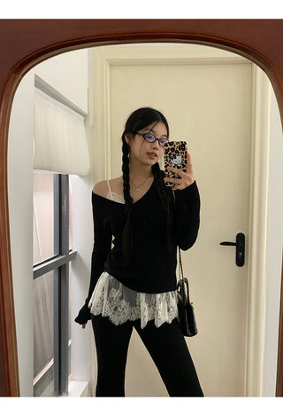 black V-neck sweater 01