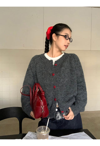 gray knitted cardigan