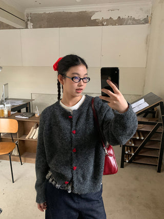 gray knitted cardigan