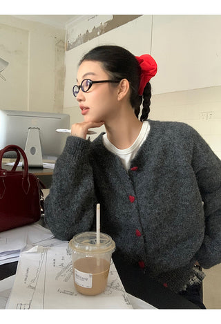 gray knitted cardigan
