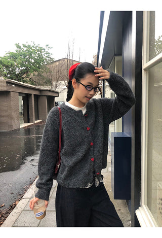 gray knitted cardigan