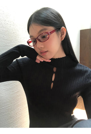black turtleneck sweater