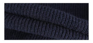 blue knitted bottoming shirt