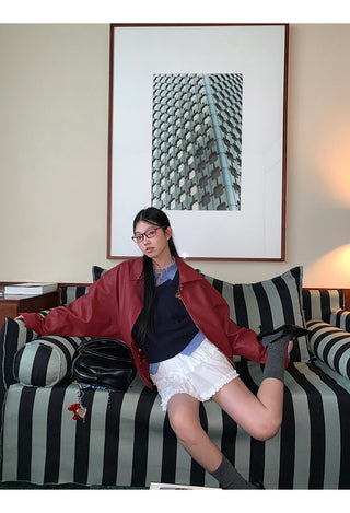 blue knitted bottoming shirt