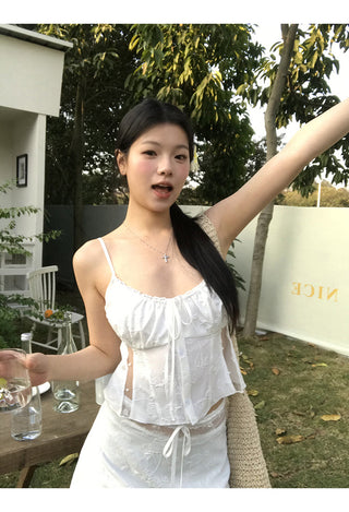 white lace camisole 01