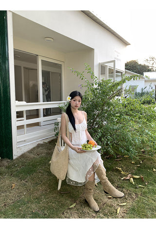 white lace camisole 01