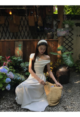 white lace dress 01