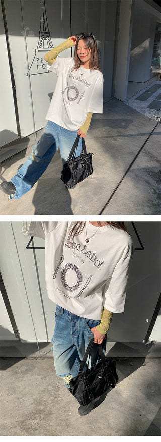 Belt-stitch ripped jeans