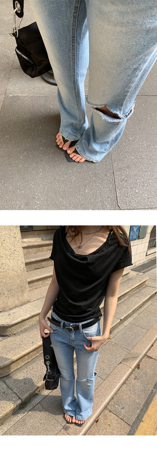 Slim holey straight jeans