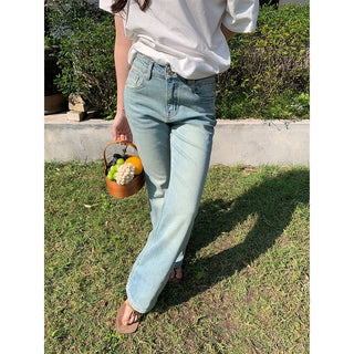 Casual bootcut jeans