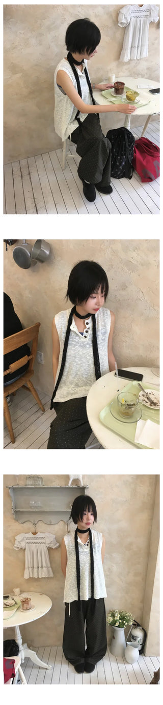 [3 colors] Front button sleeveless top
