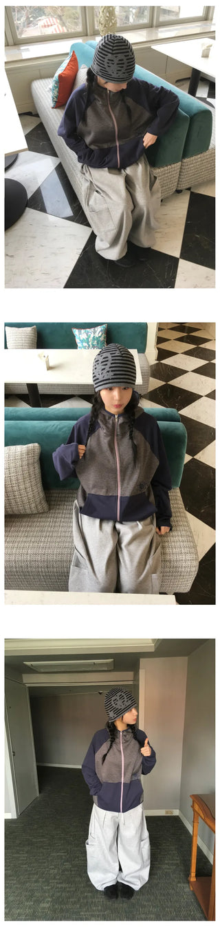 (4 colors) Striped zip-up hoodie