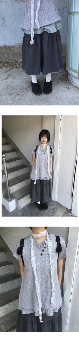 [3 colors] Front button sleeveless top