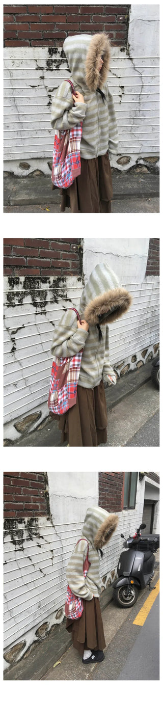 (3 colors) Striped Fur Hoodie