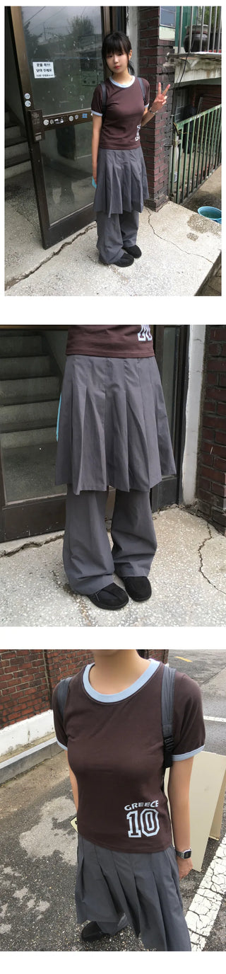 Mid-length pleated skort