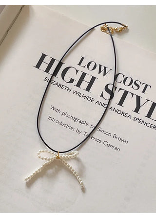 Pearl ribbon necklace