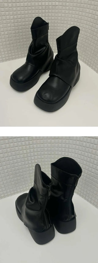 Warmer Low Platform Lace-Up Boots