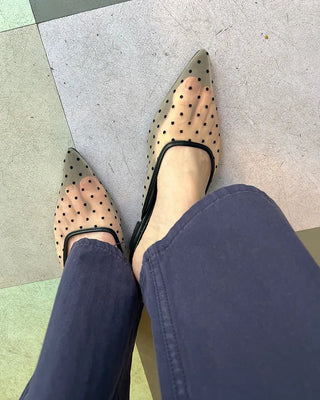 Dot mesh flat shoes