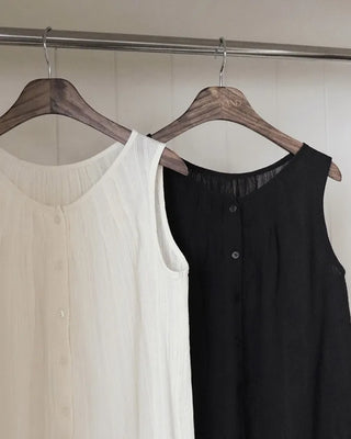 Sleeveless blouse - 2 colors