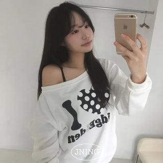 Delicate Avant-garde Off-shoulder Love Dot Long Sleeve Sweatshirt Vintage Dot Loose Round T-shirt Autumn Oversized Avant-garde Tee Transitional Heart Polka Dot Lettering Top
