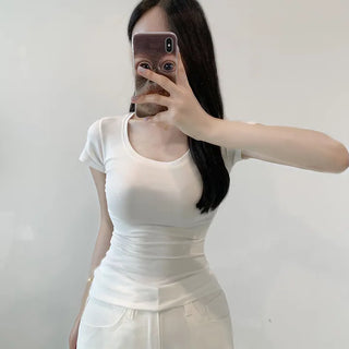 Figure-flattering, stretchy U-neck Modal Slim Fit Skinny Fit Short Sleeve T-shirt