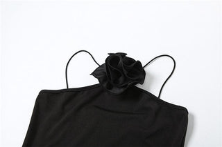 Flower applique solid sleeveless backless mini dress