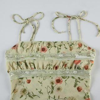 Lace hem flower print ruffle cami top