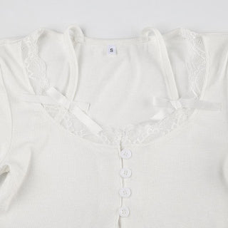 Short sleeve lace hem ribbed bowknot button crop top