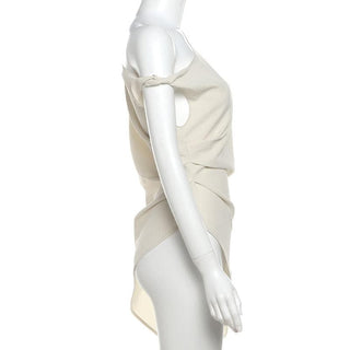Off shoulder irregular solid zip-up top