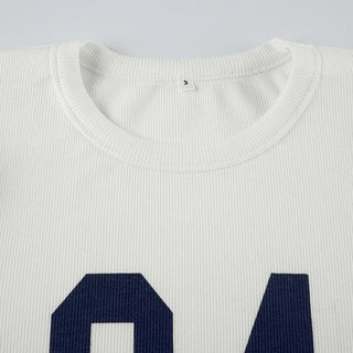 Long sleeve crewneck "84" print contrast top