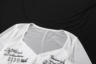 Long sleeve lace v neck letter print button bodysuit