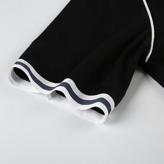 Short sleeve stitch â€œ22â€ print v neck top