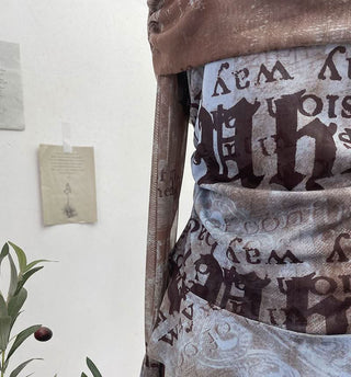 Long sleeve mesh print off shoulder ruched top