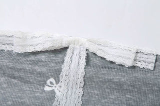 Long sleeve lace bowknot print square neck top