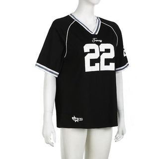 Short sleeve stitch â€œ22â€ print v neck top