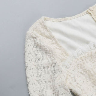 Long sleeve sweetheart neck bowknot lace mini dress