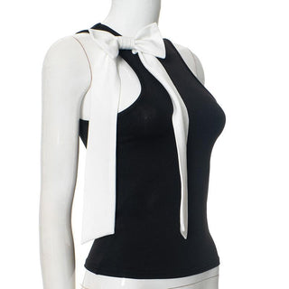 Crew neck bowknot applique tank top