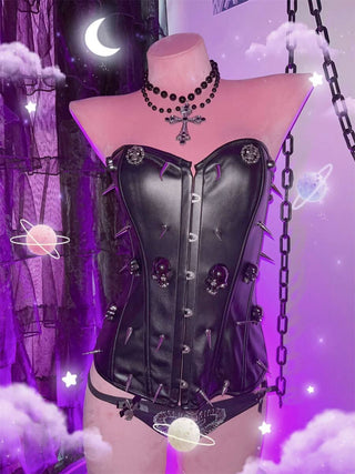 Sweetheart neck PU leather rivet skull top