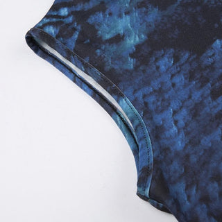Tie dye contrast sleeveless crewneck crop top