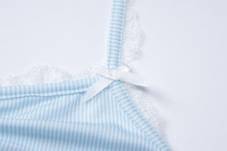 Halter bowknot lace hem ruched knotted top