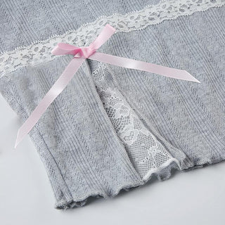 Long sleeve textured lace hem bowknot top