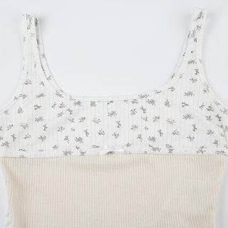 Flower print lace hem contrast sleeveless square neck top