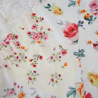 V neck lace hem flower print cami mini dress